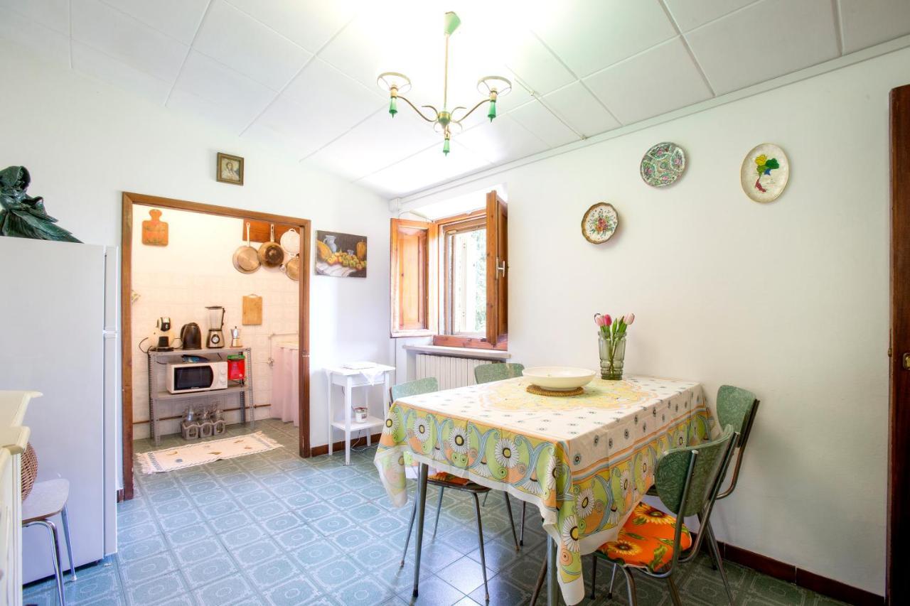 Ferienwohnung Casina Orione Montecatini Val di Cecina Exterior foto