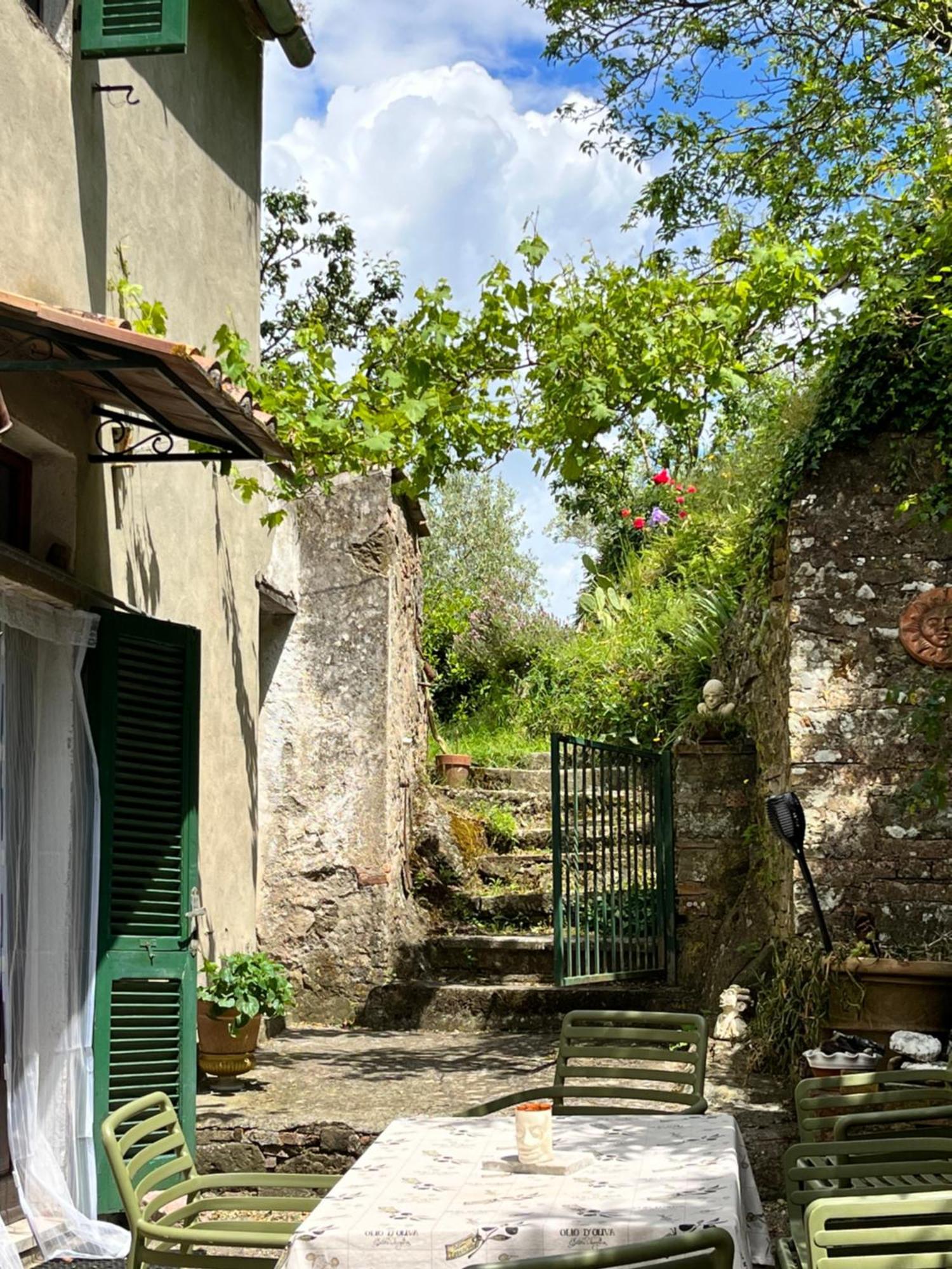 Ferienwohnung Casina Orione Montecatini Val di Cecina Exterior foto